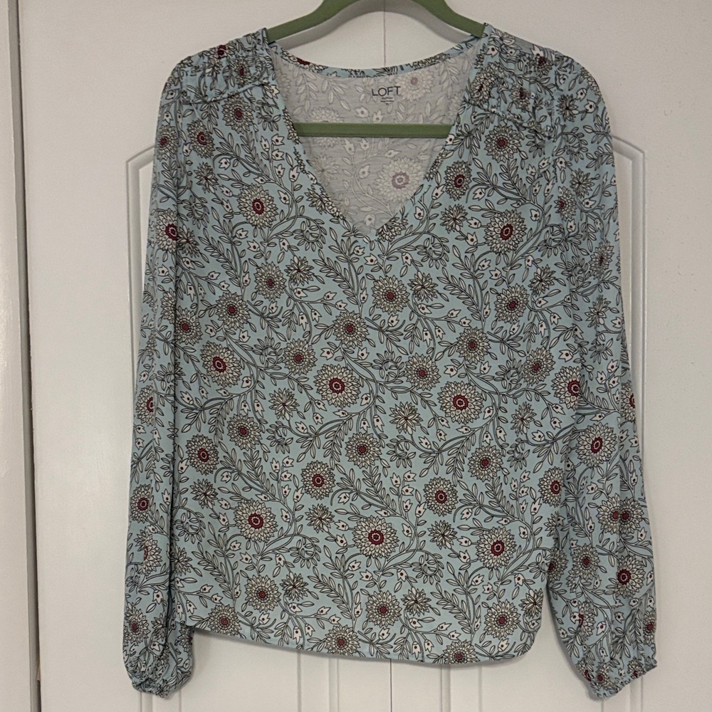 LOFT Women's Floral Blue Top